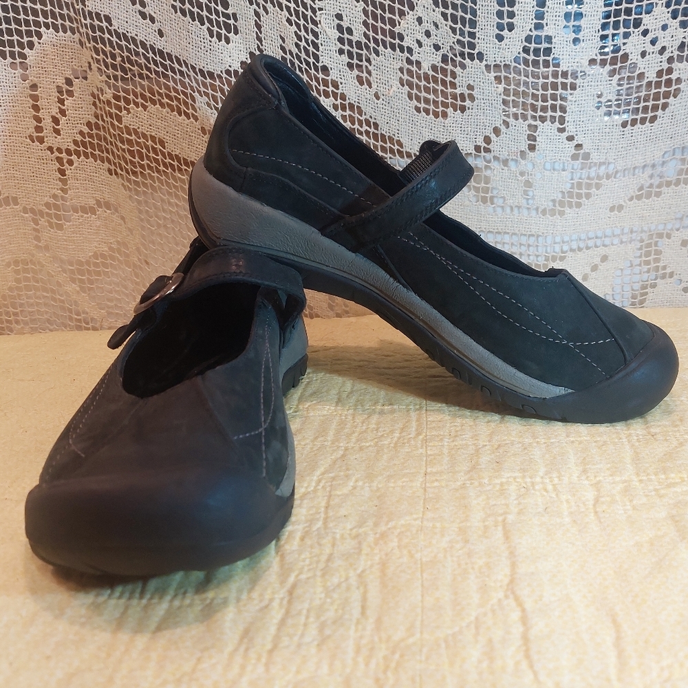 Keen Black Leather Mary Jane Style Flats